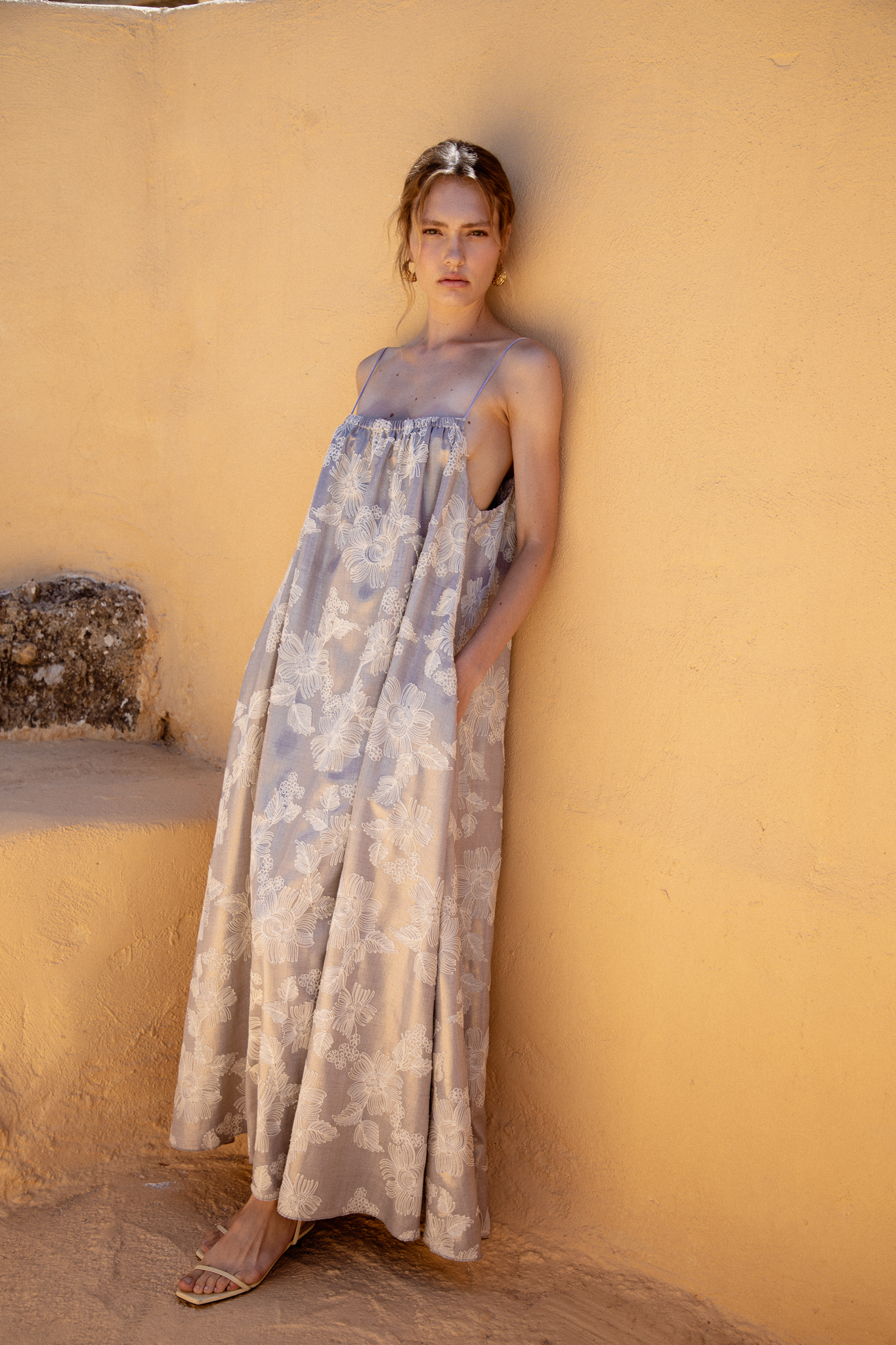 3 VEYRO DRESS - Image 1