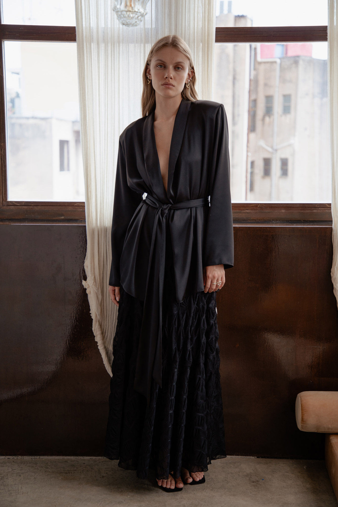 2 RHIA BLAZER - Image 1