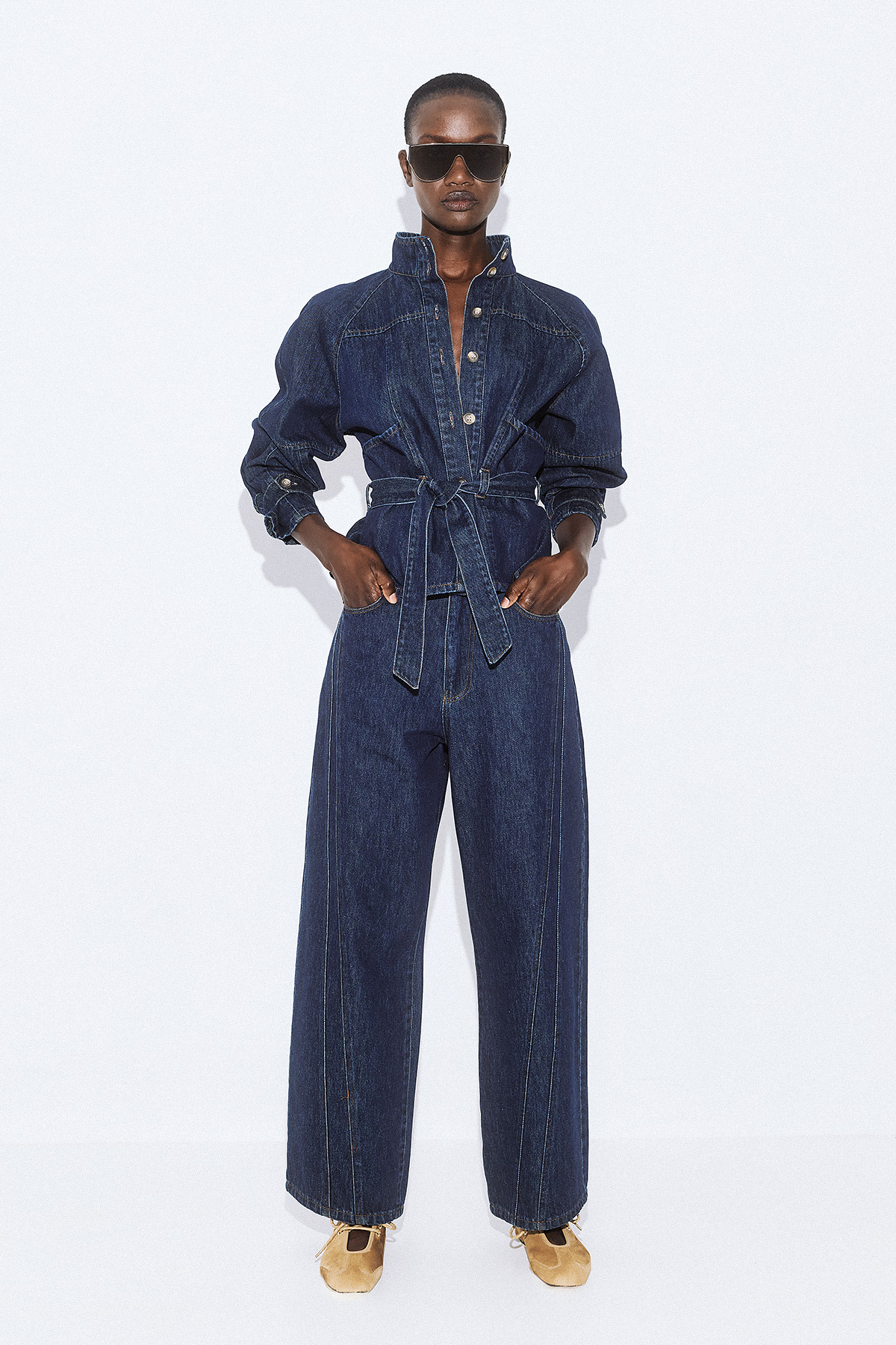 2026_07_22-Dolce-Domenica1719 ROMY BARREL JEANS - Image 1