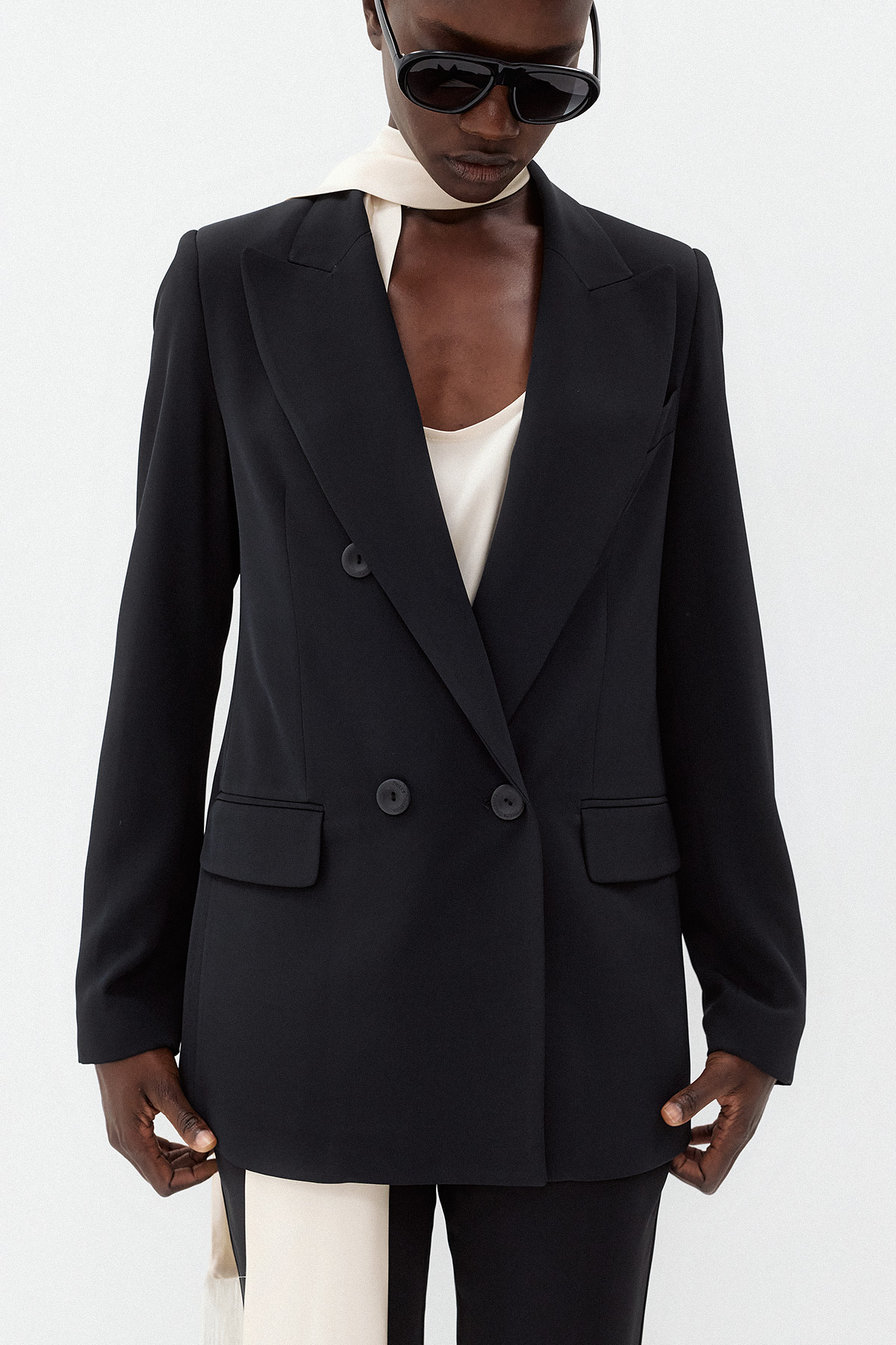 2026_07_23-Dolce-Domenica3761 NANCY CREPE BLACK BLAZER - Image 1