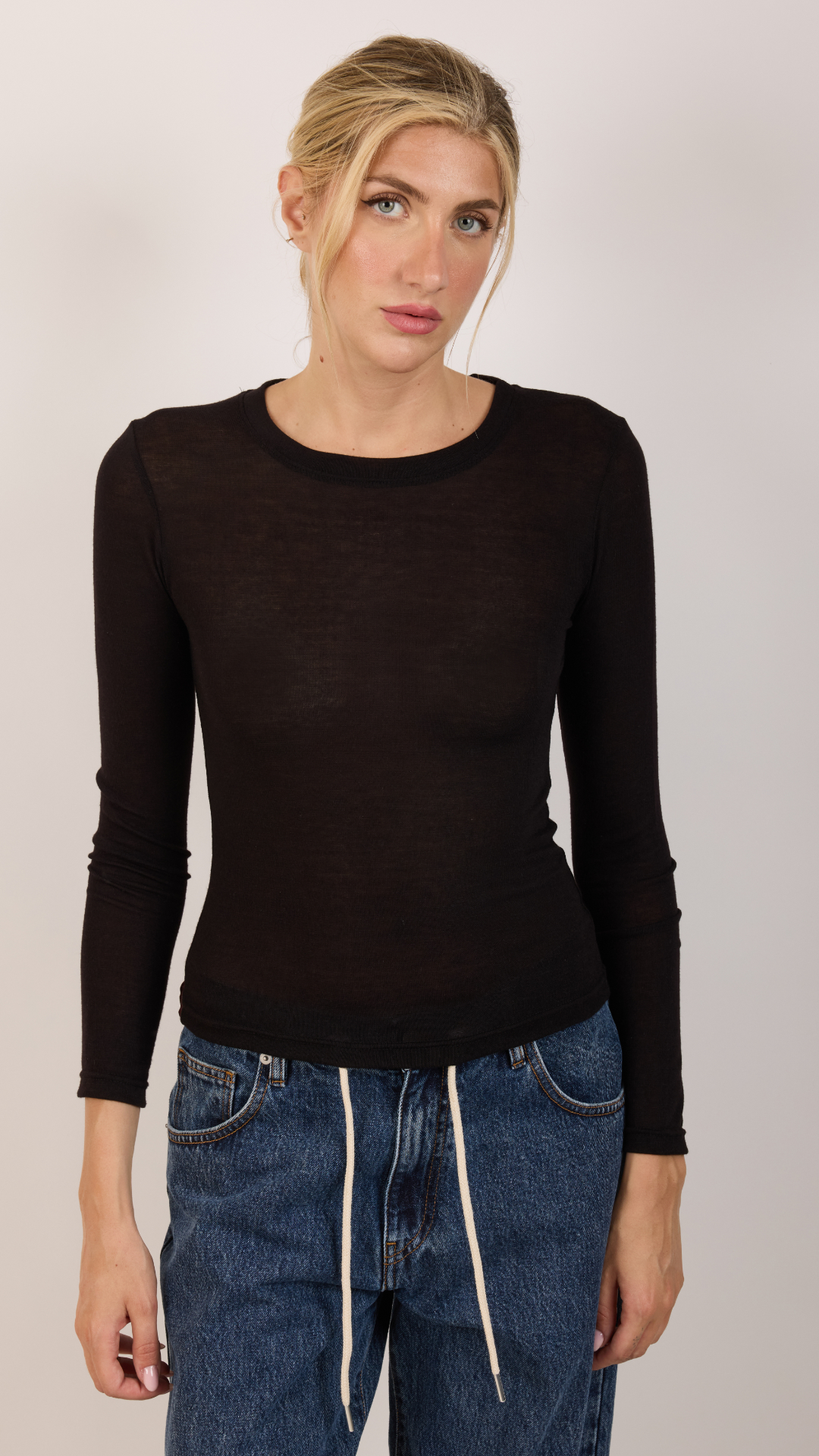 annitabl3 ANNITA BLACK - Image 1